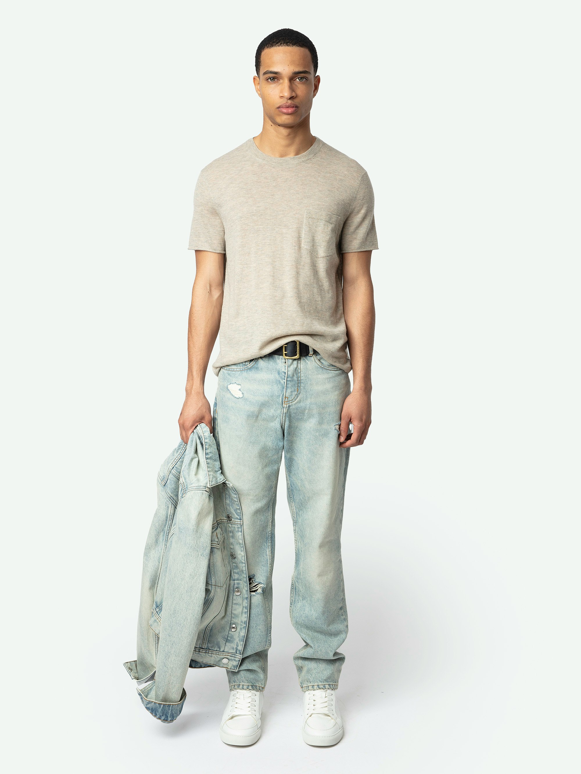 Jimmy Jumper 100% Cashmere - Short-sleeved sweater with round neck and patch pocket.